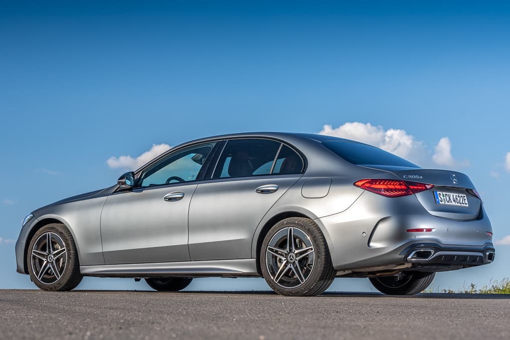 2021 Mercedes-Benz C-Class C300e silver