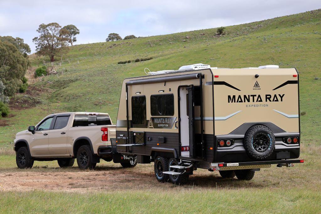 New Age Expedition Manta Ray