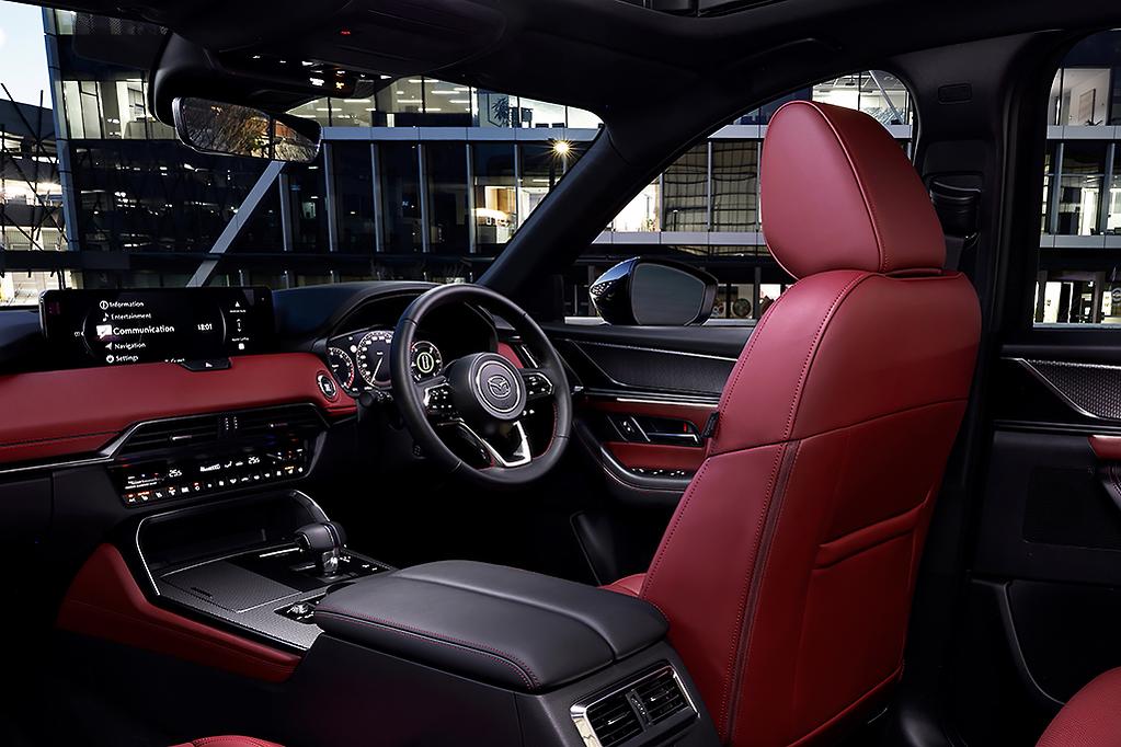 Mazda CX70 interior