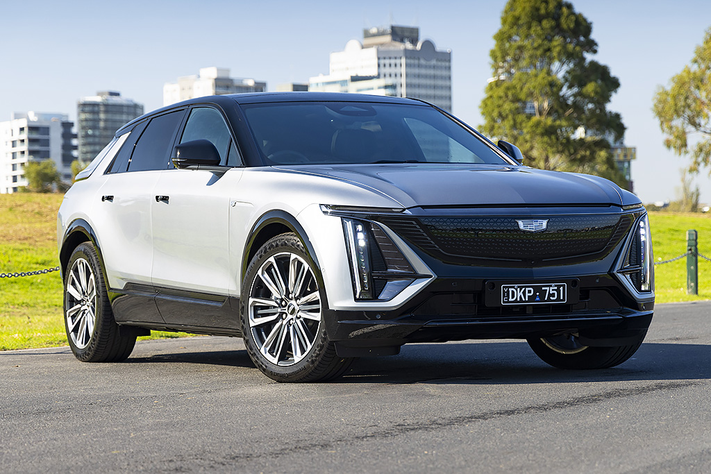 Cadillac Lyriq Sport