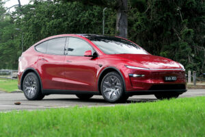 Tesla Model Y L